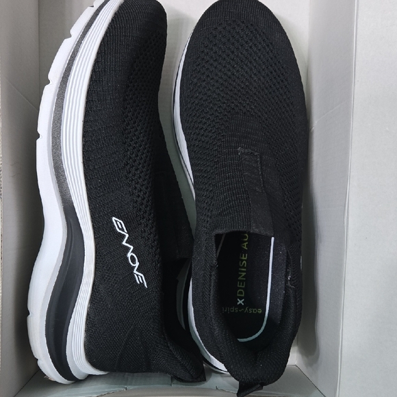 Easy Spirit Black Slip-On Athletic Shoes - Picture 1 of 10